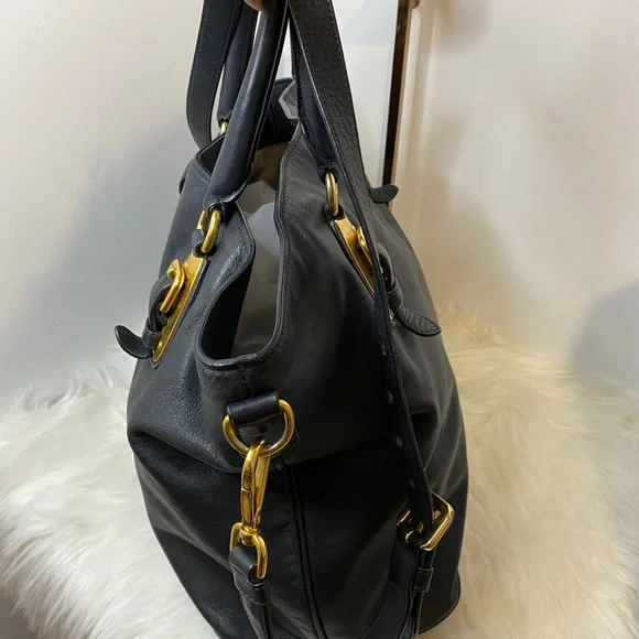 Authentic Prada - Picture 3 of 7